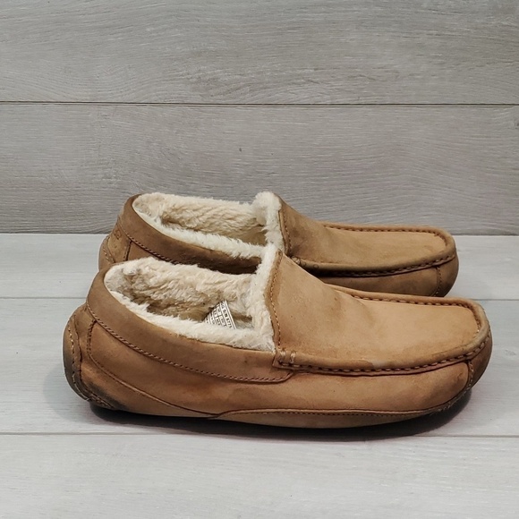 Ugg Australia Mens 5775 Leather Loafer Slippers Sheepskin shoes sz 9 main image 6